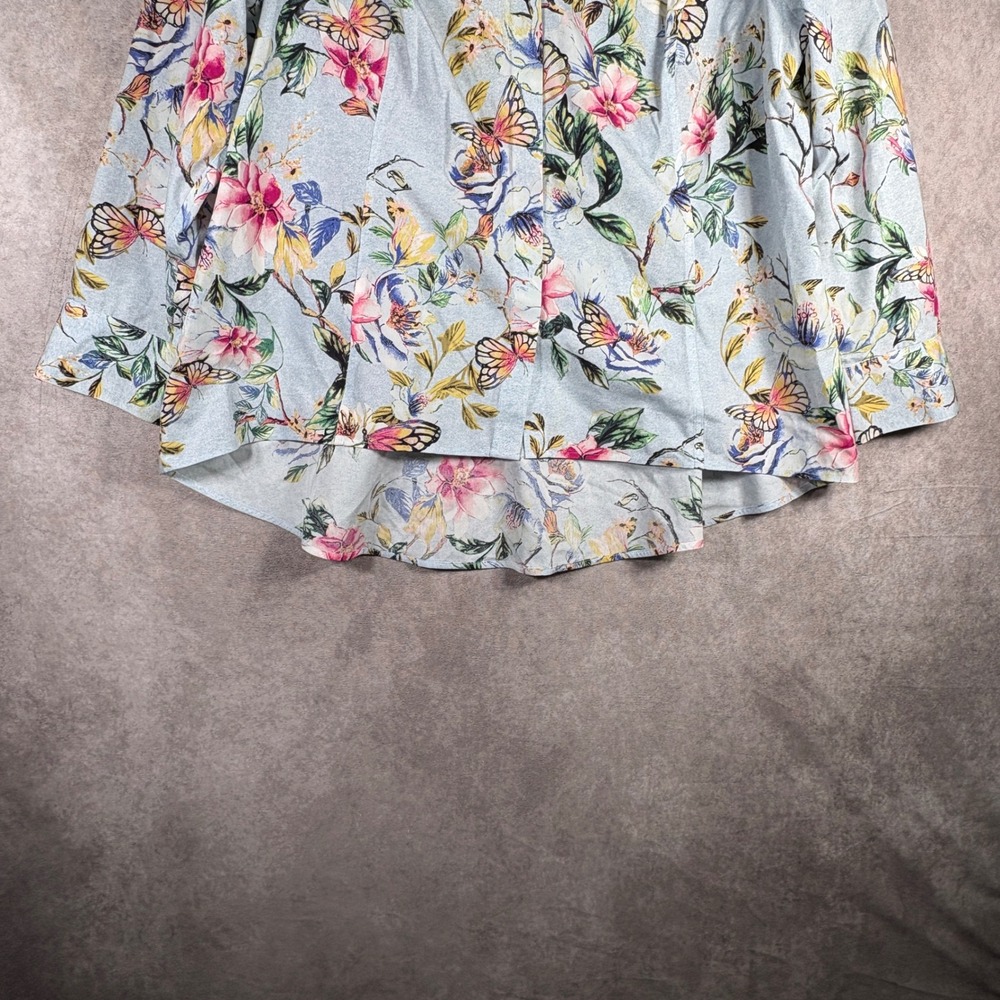 Chico's Button Down Shirt Sz 3P US 16/18P Blue Floral Butterfly No Iron High Low - Picture 3 of 8